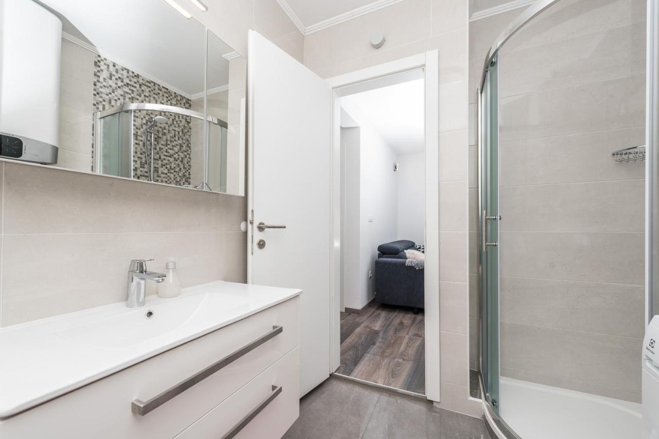 Apartments Janice Pakoštane Extérieur photo