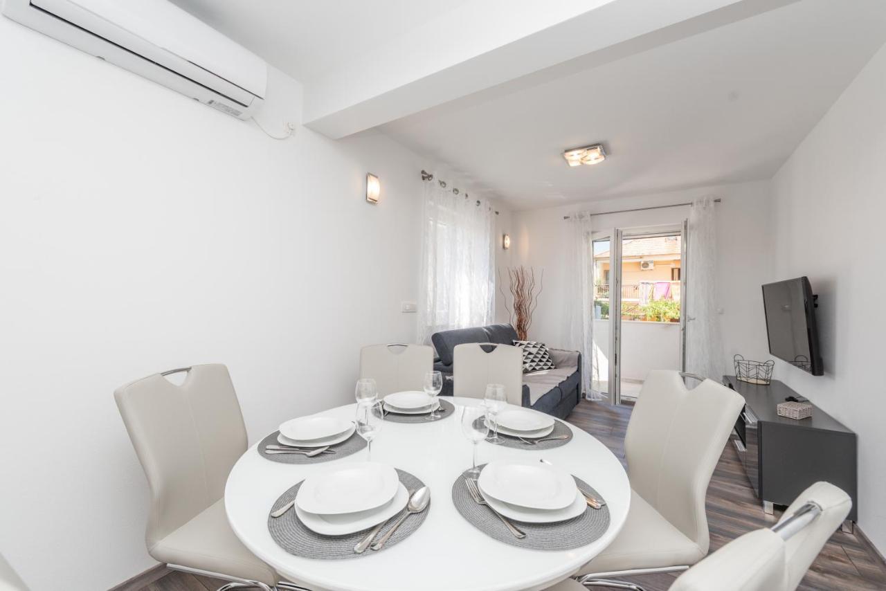 Apartments Janice Pakoštane Extérieur photo