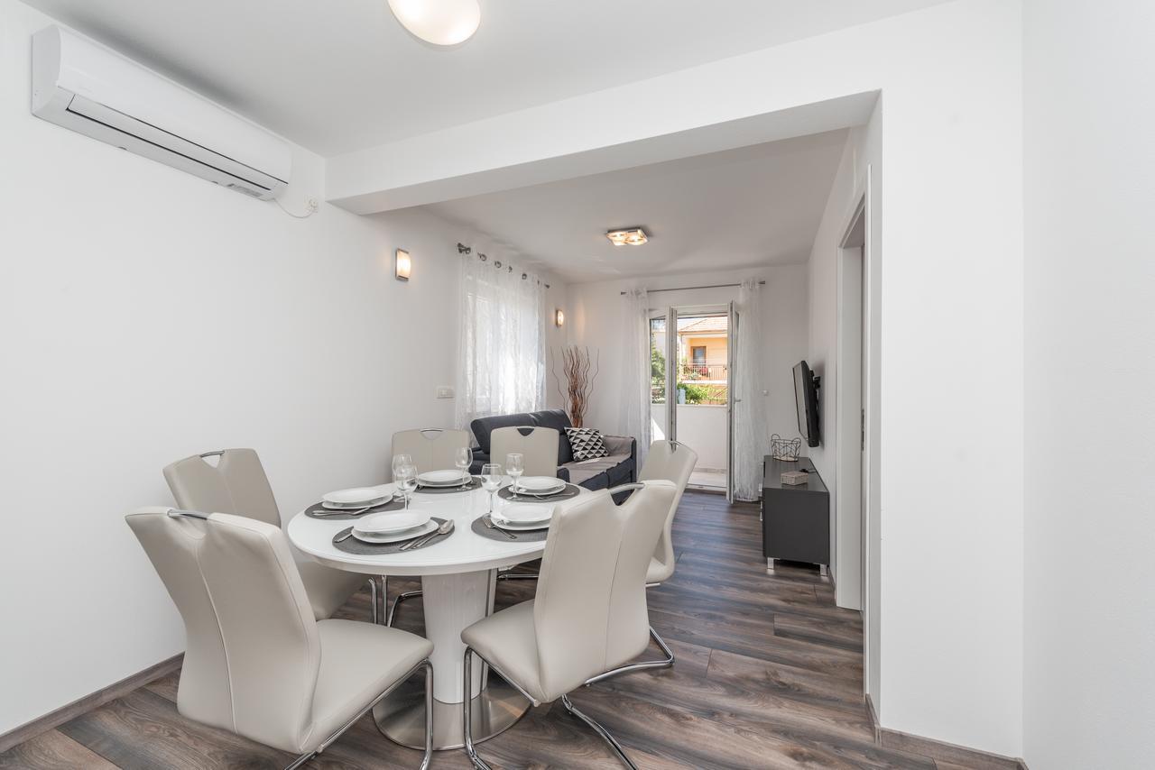 Apartments Janice Pakoštane Extérieur photo